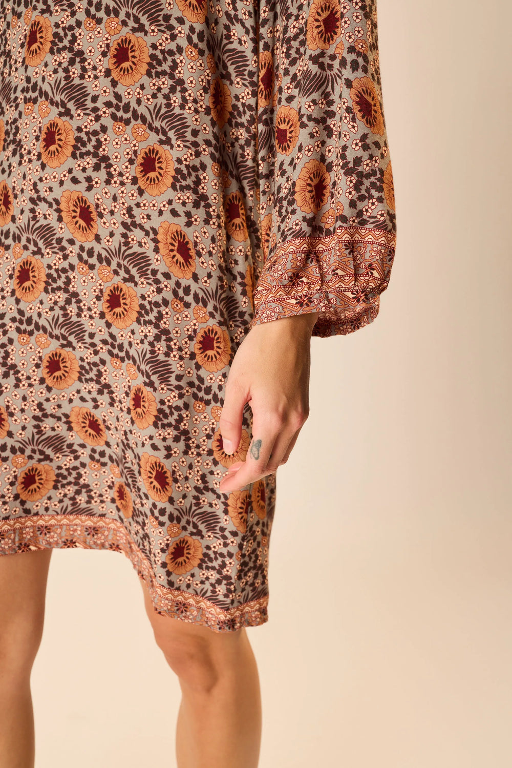 VINTAGE FLOWERS SLATE