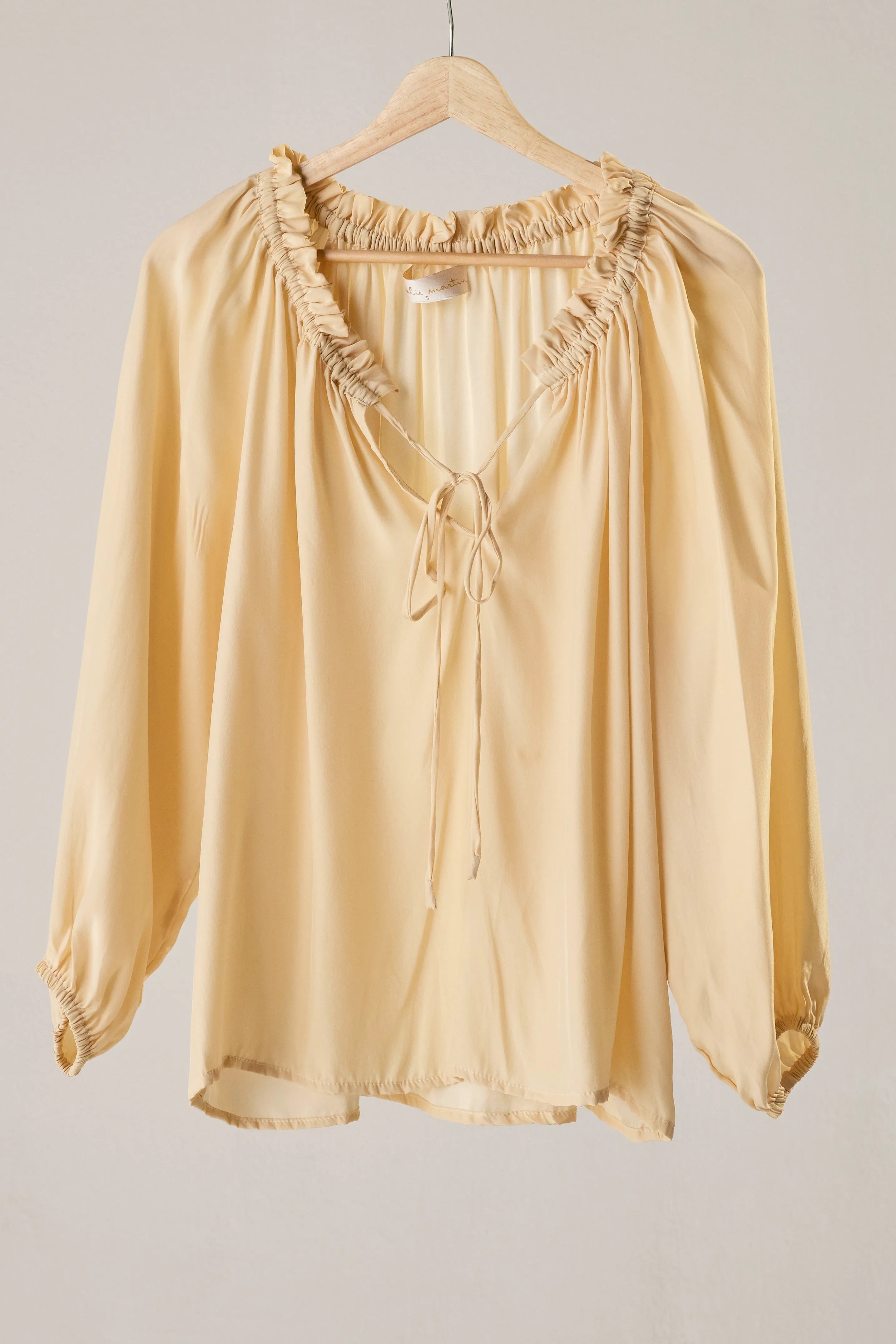 CREAM SILK