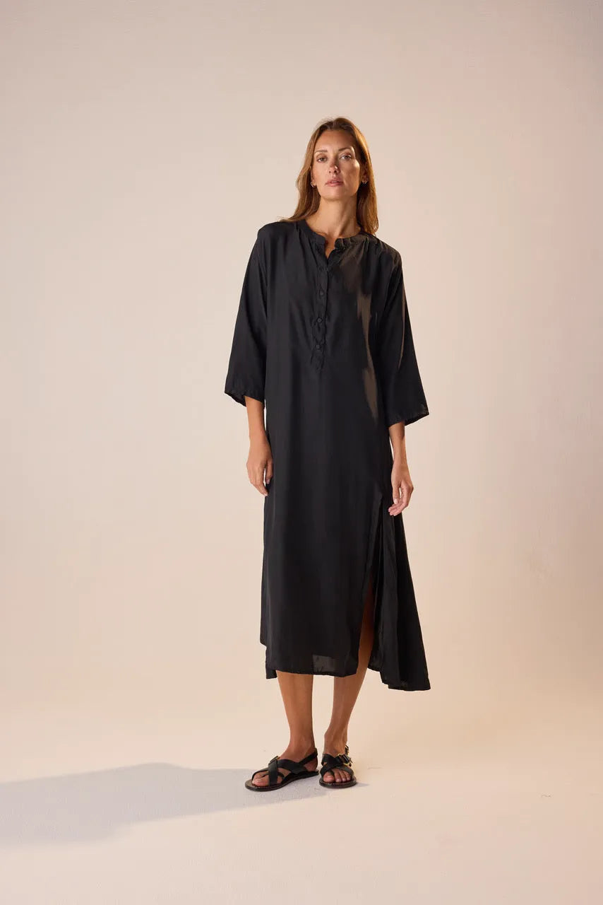 BLACK SILK