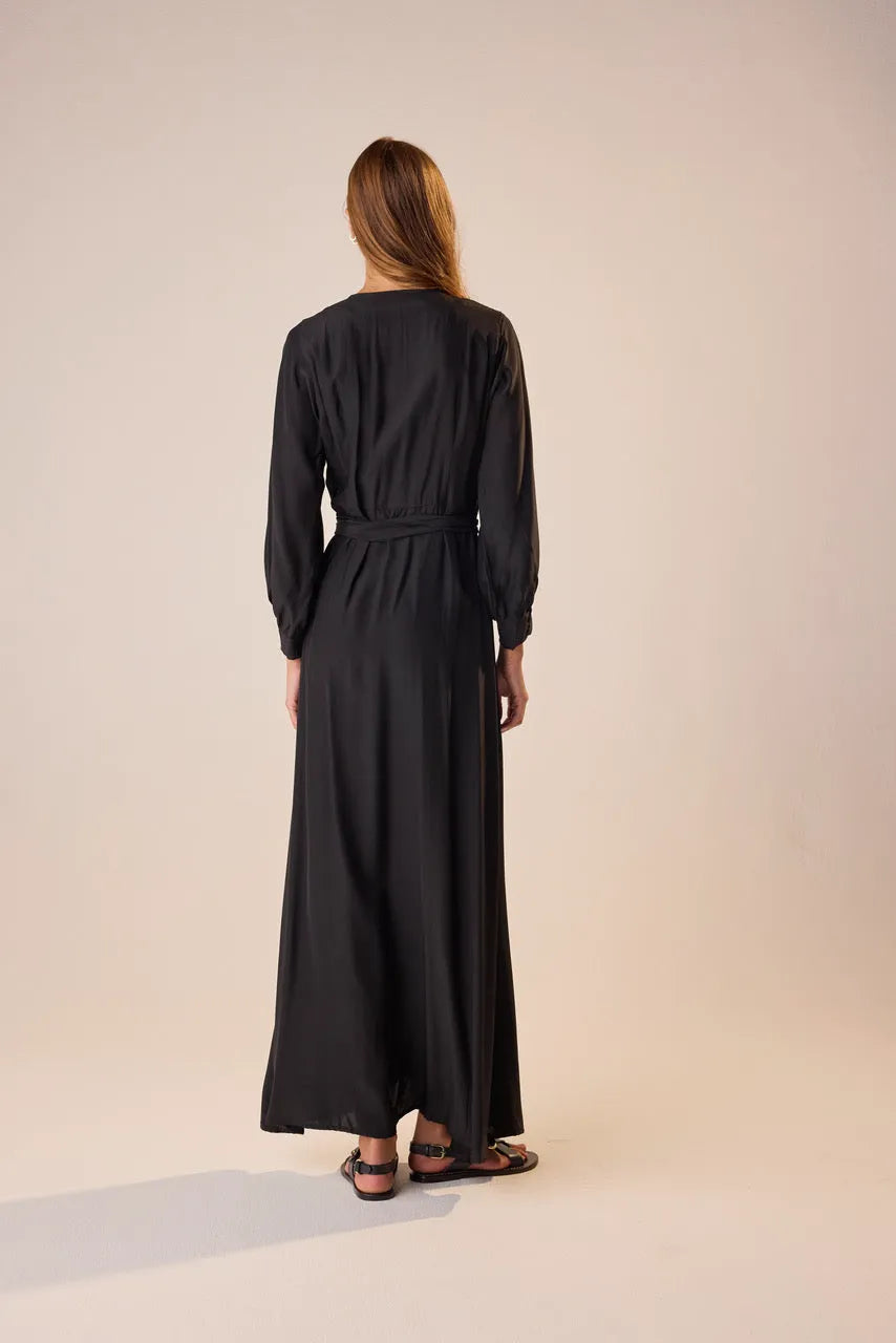 BLACK SILK