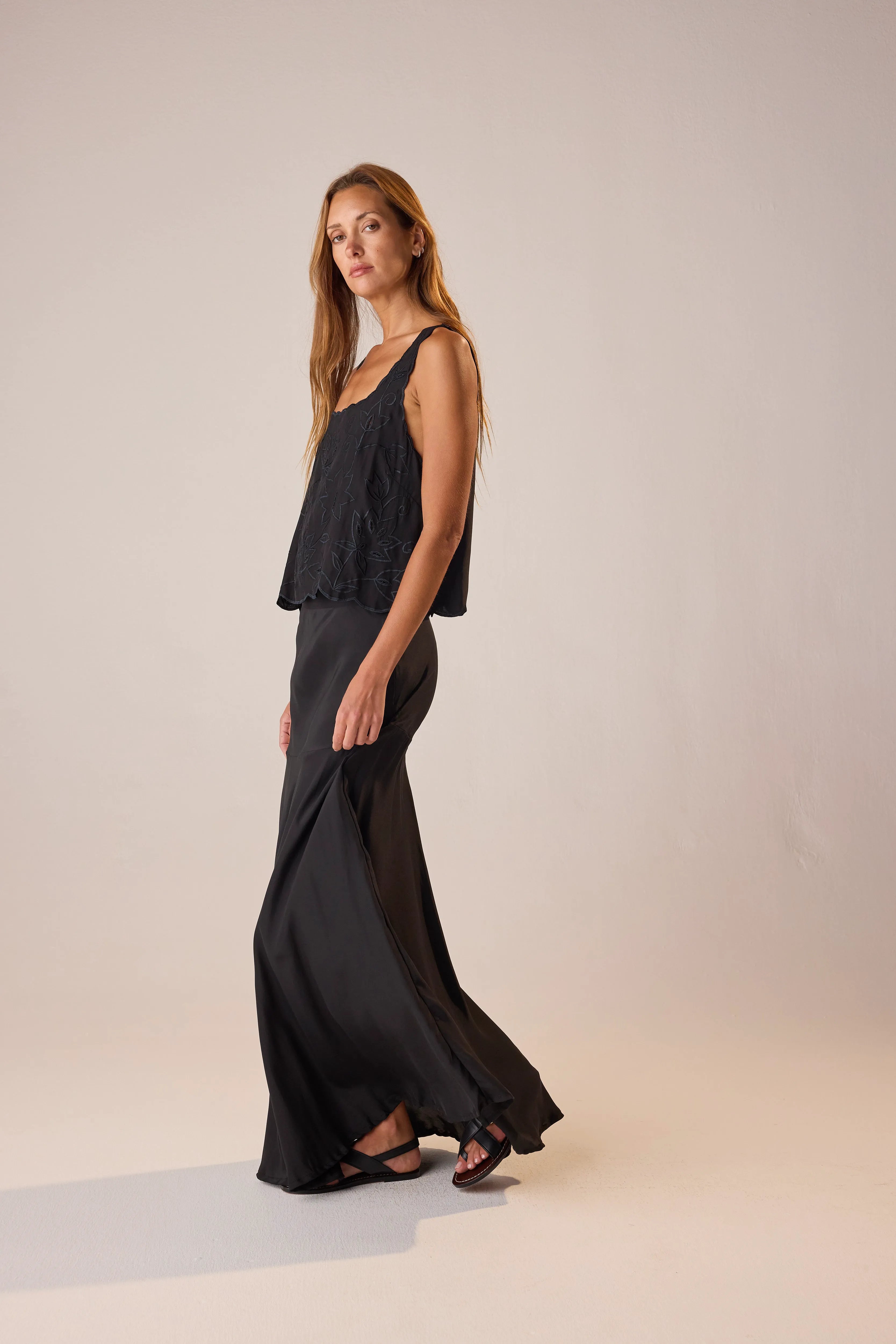 BLACK SILK