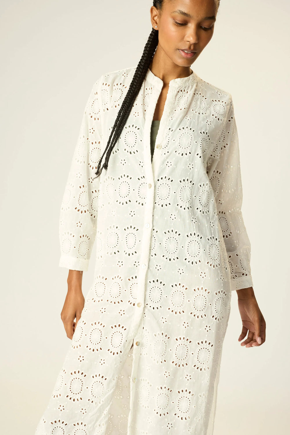 MEDALLION EMBROIDERY SALT