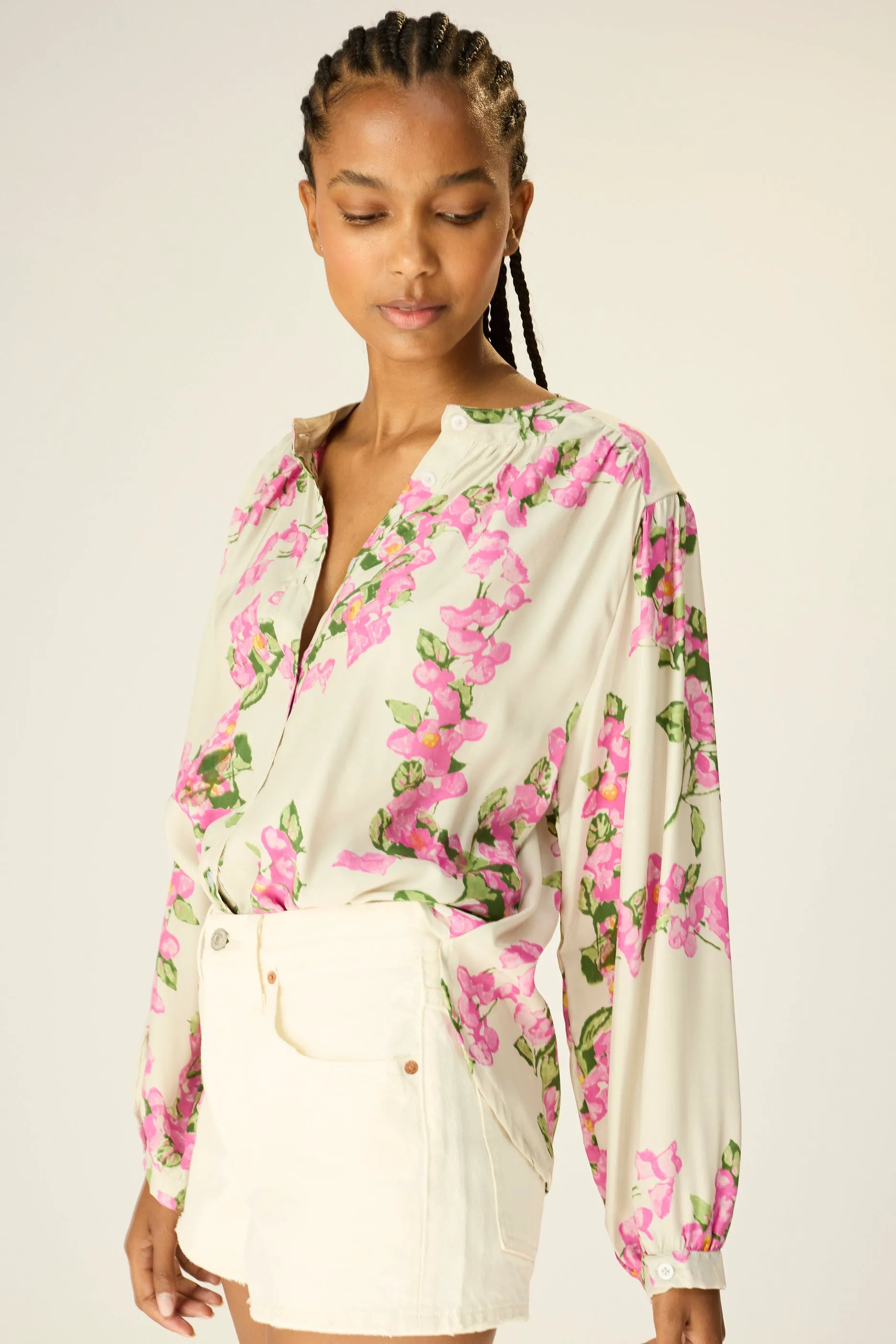 BOUGAINVILLEA MOTHER OF PEARL