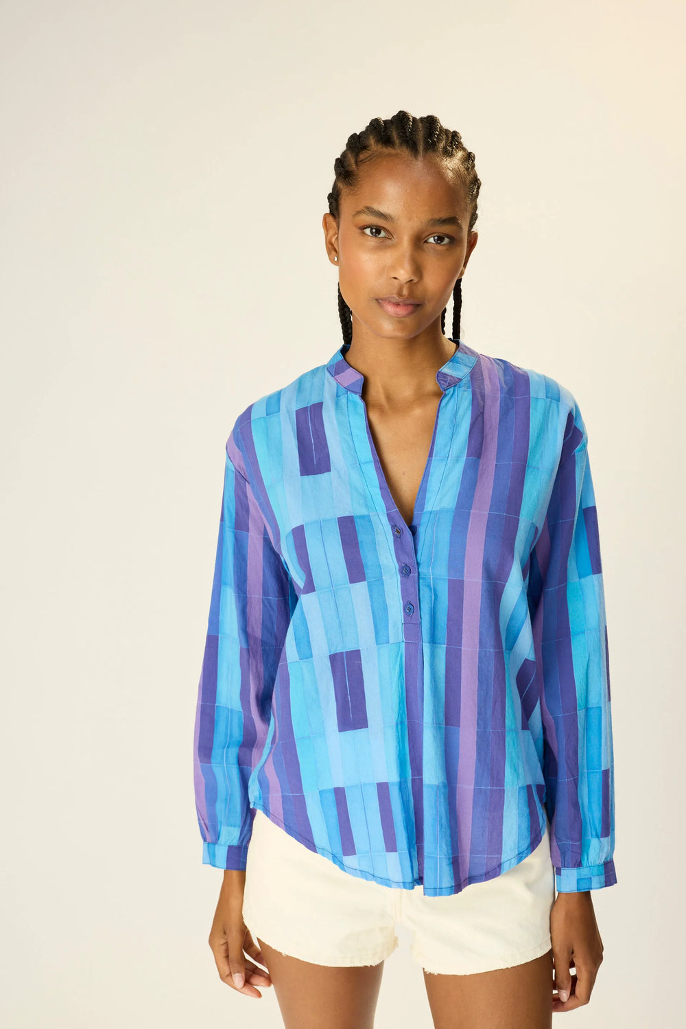 SEA GLASS BLUE
