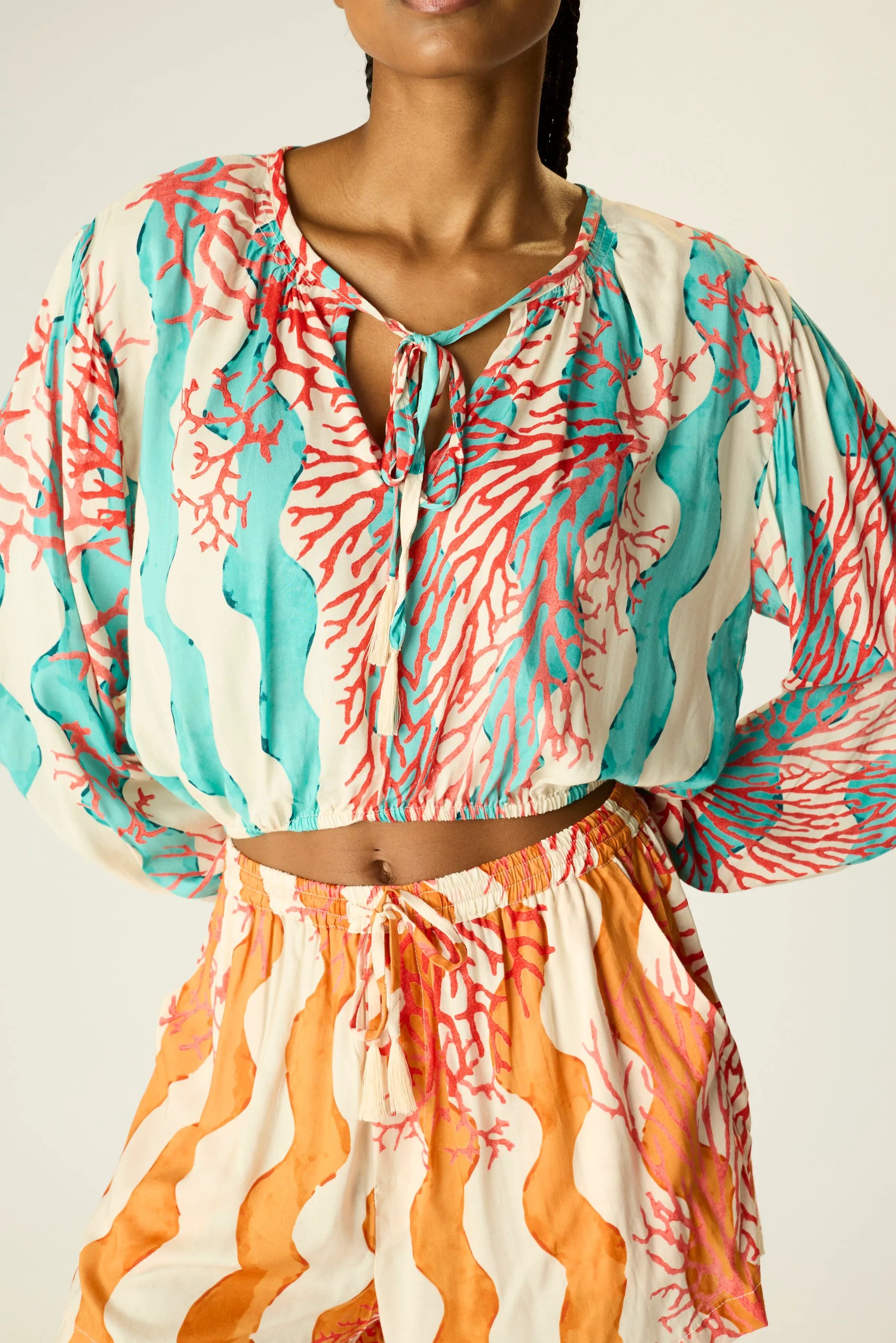 CORAL WAVE TURQUOISE