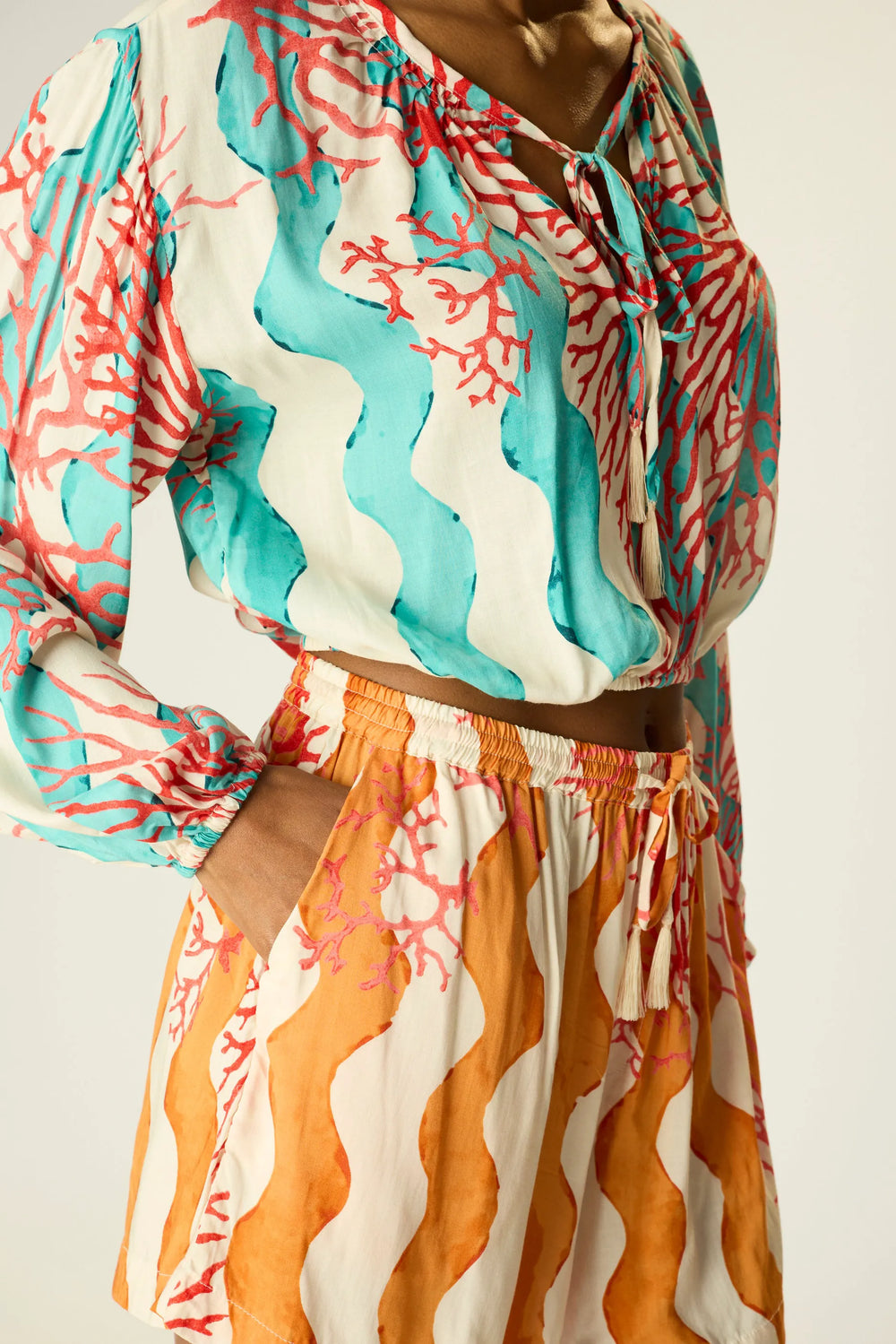 CORAL WAVE HONEY