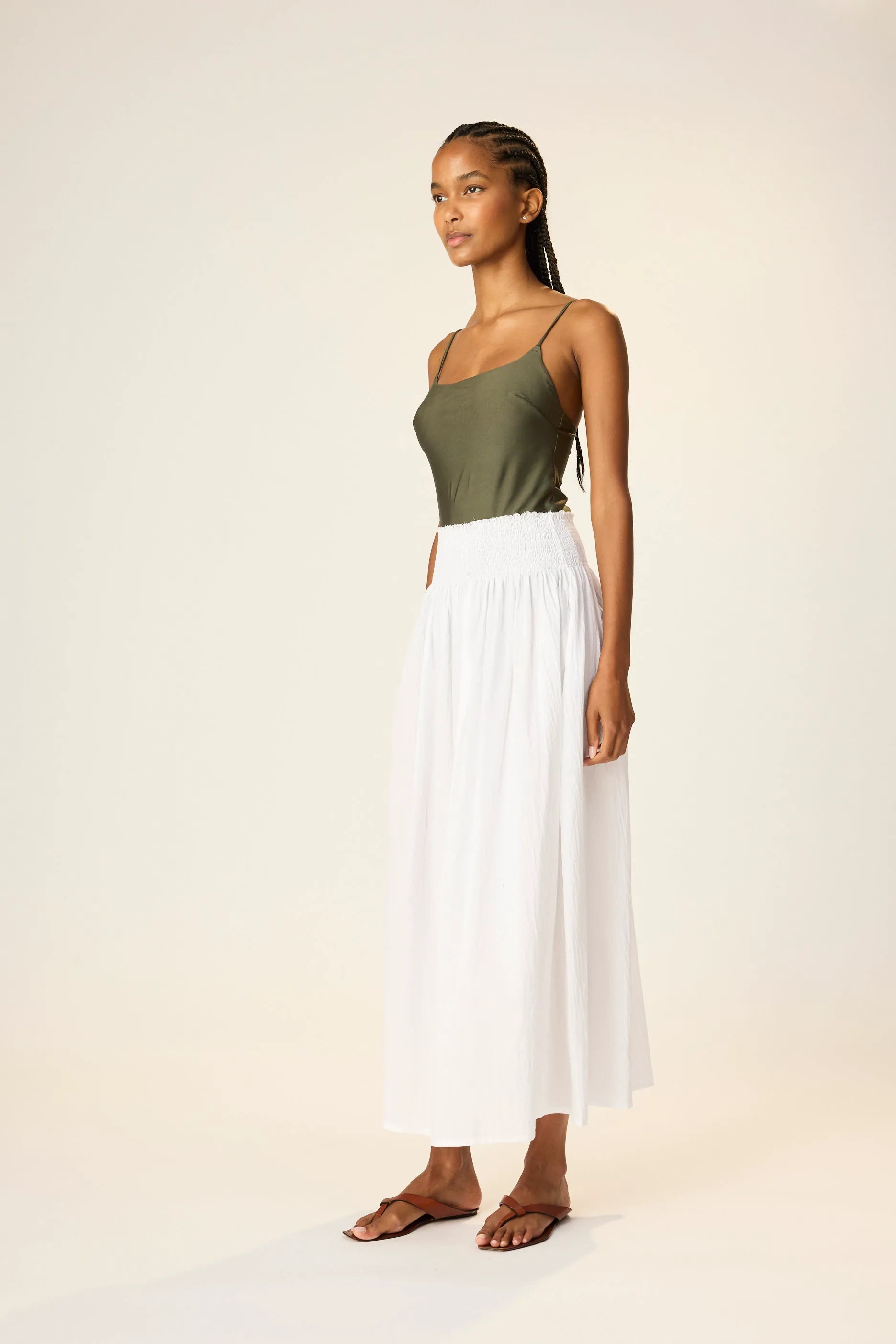 WHITE FLAT COTTON