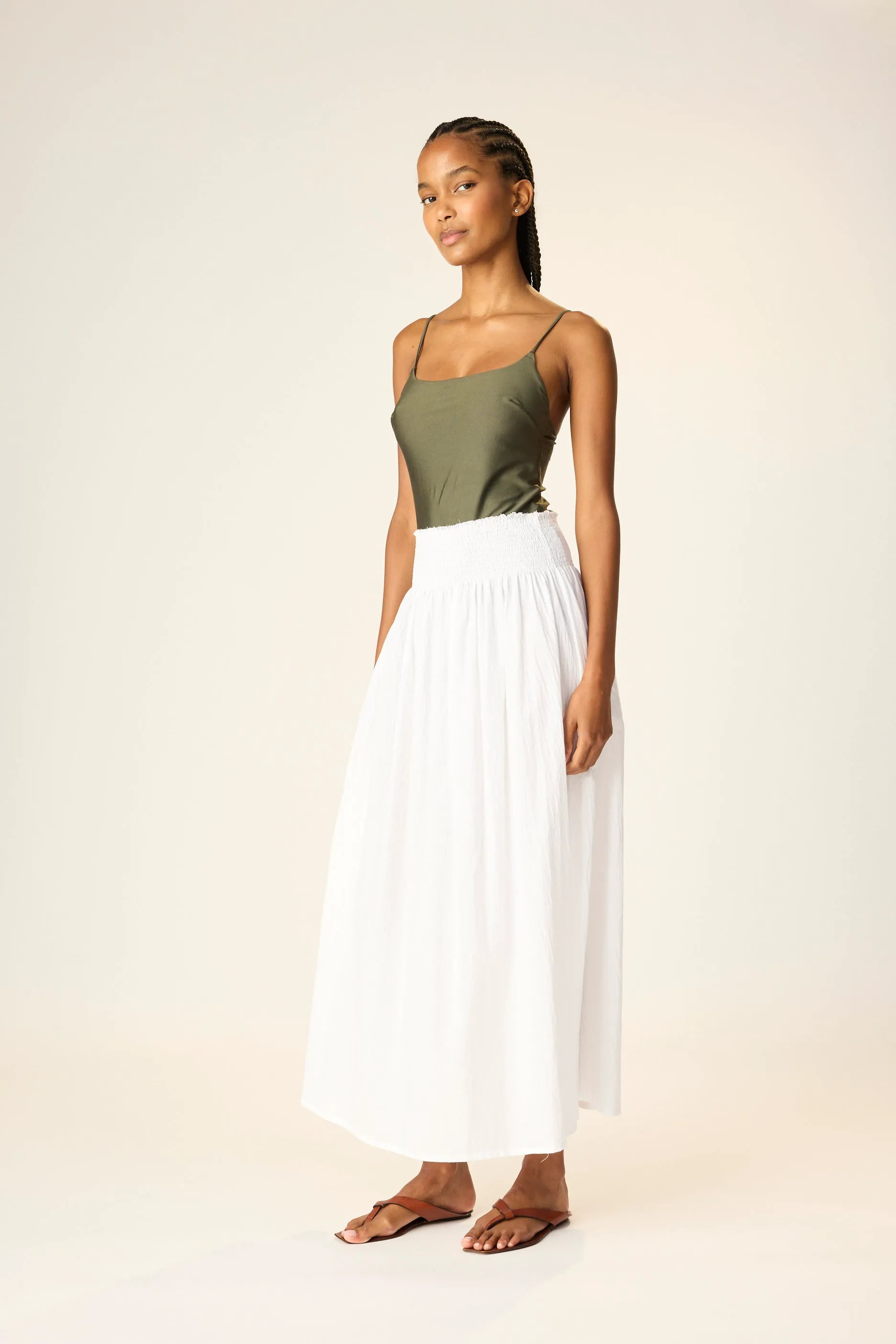 WHITE FLAT COTTON