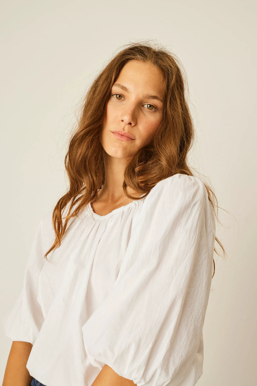 WHITE FLAT COTTON