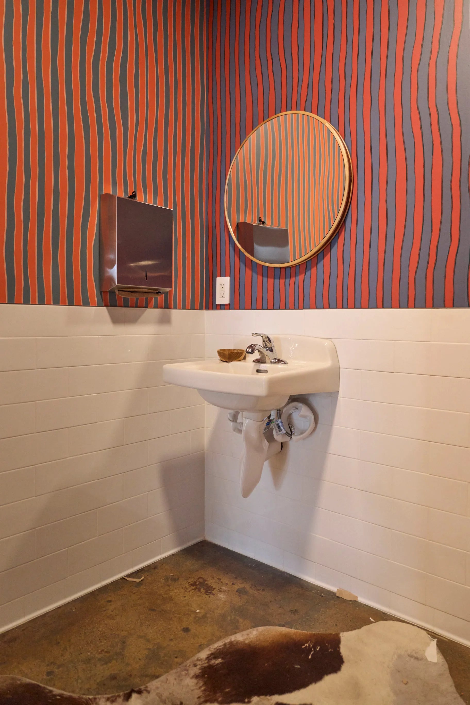 BATIK STRIPE BLOOD ORANGE