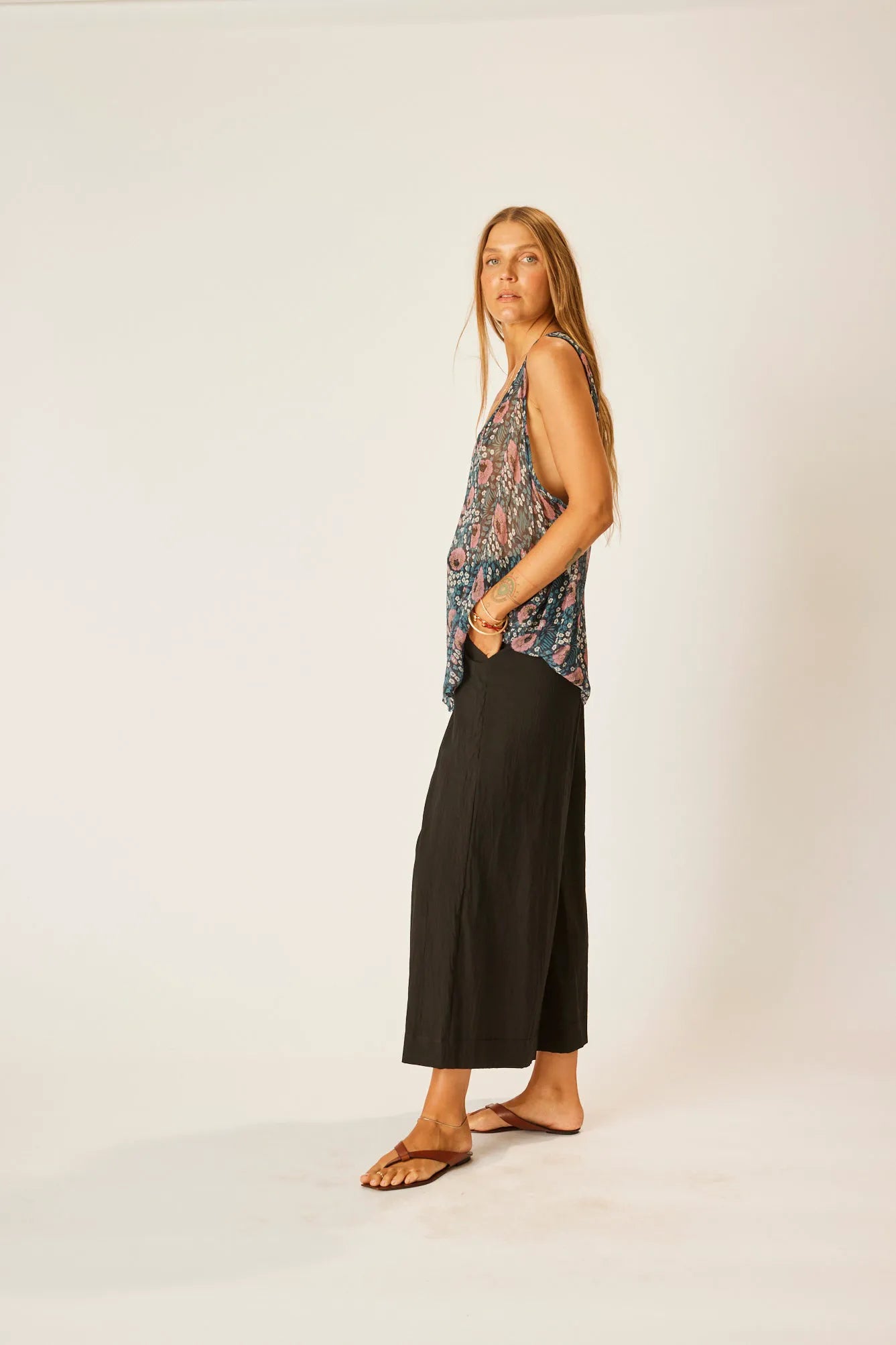 BLACK FLAT COTTON