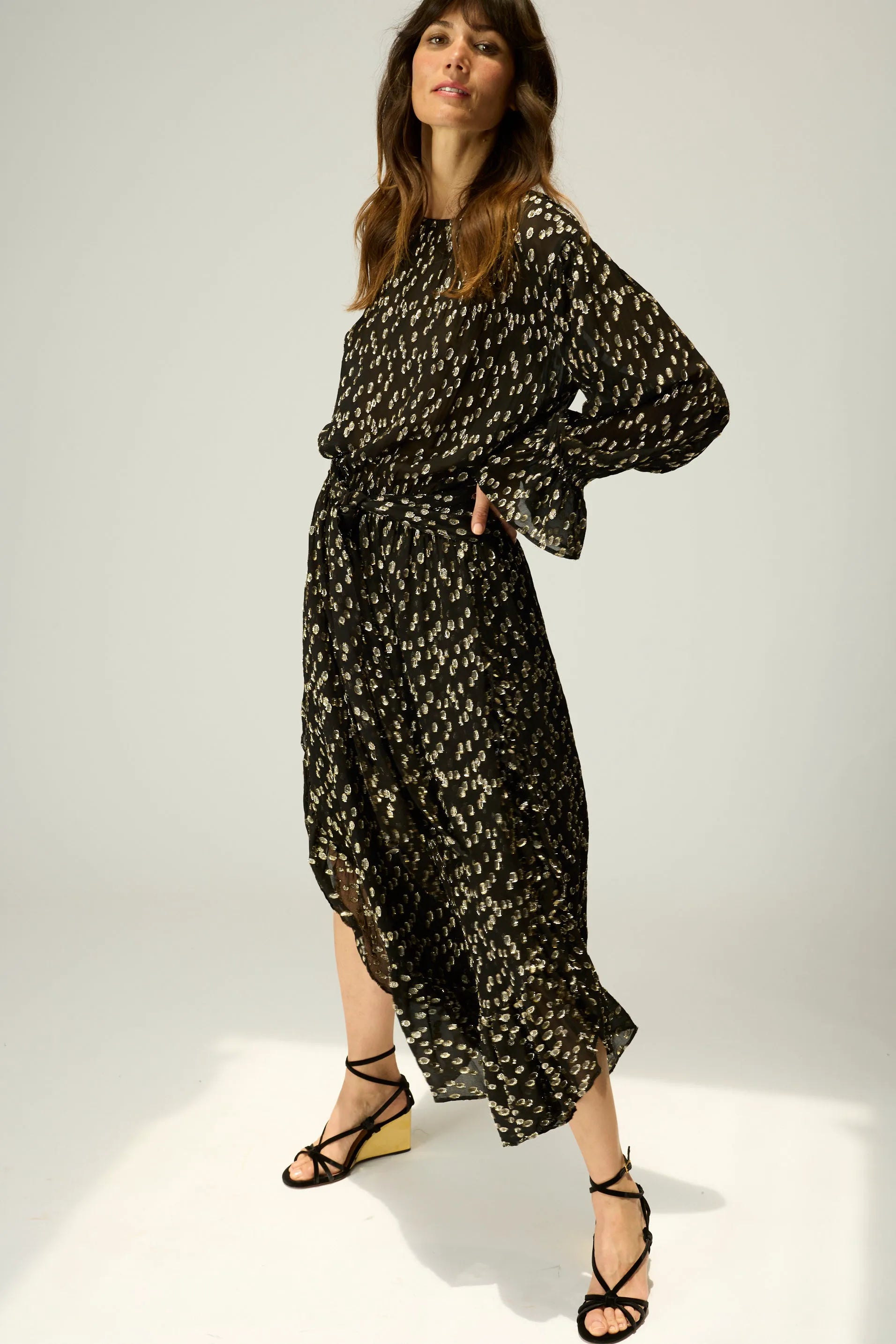 METALLIC CHIFFON
