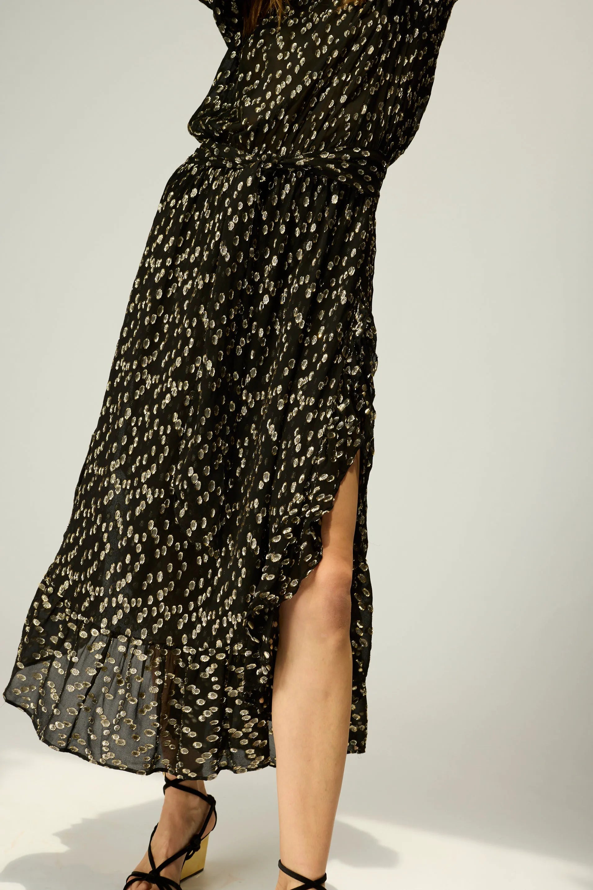 METALLIC CHIFFON