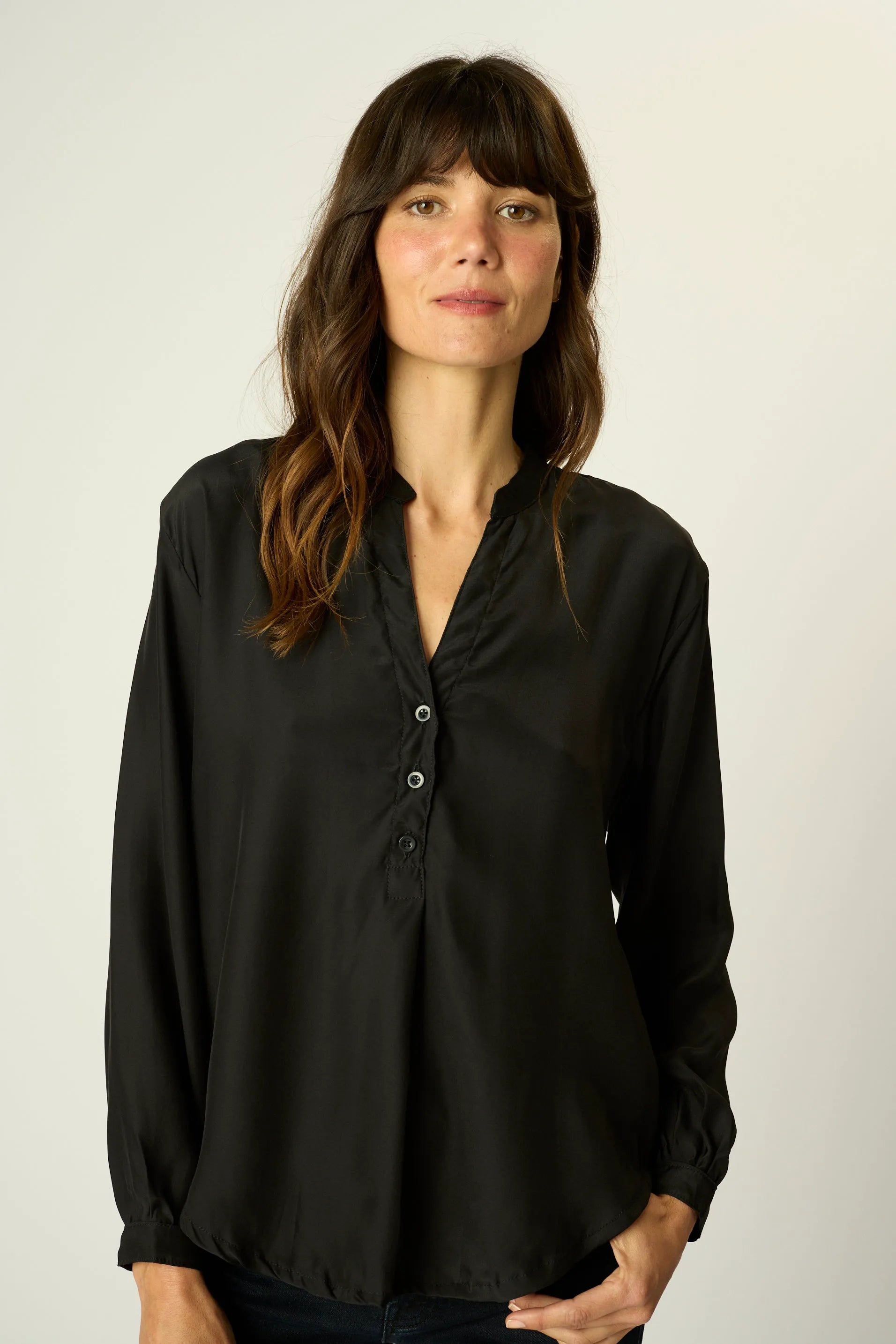 BLACK SILK