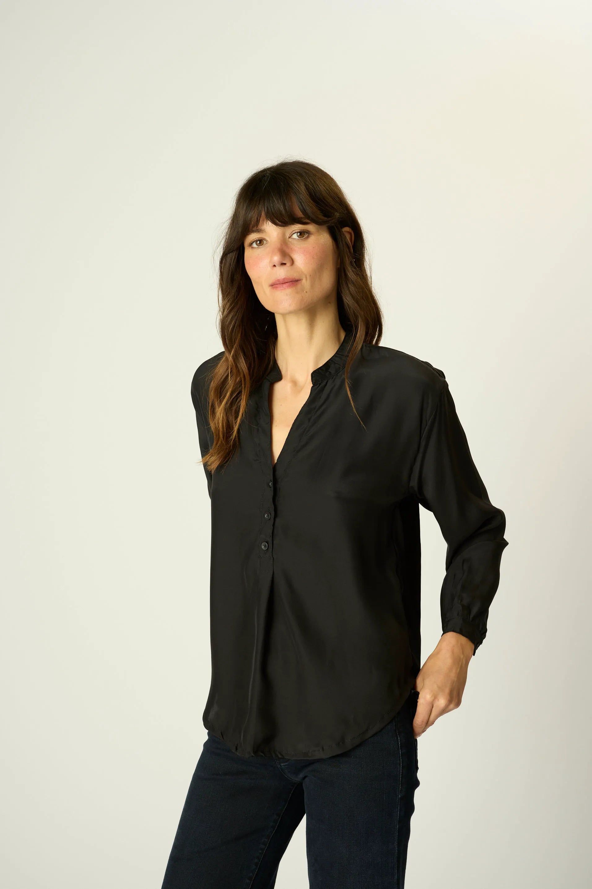BLACK SILK