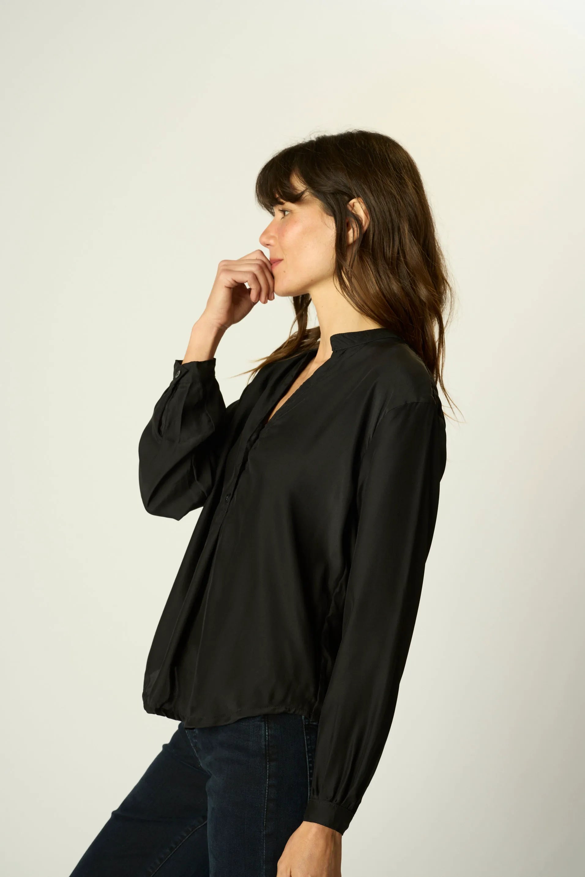 BLACK SILK