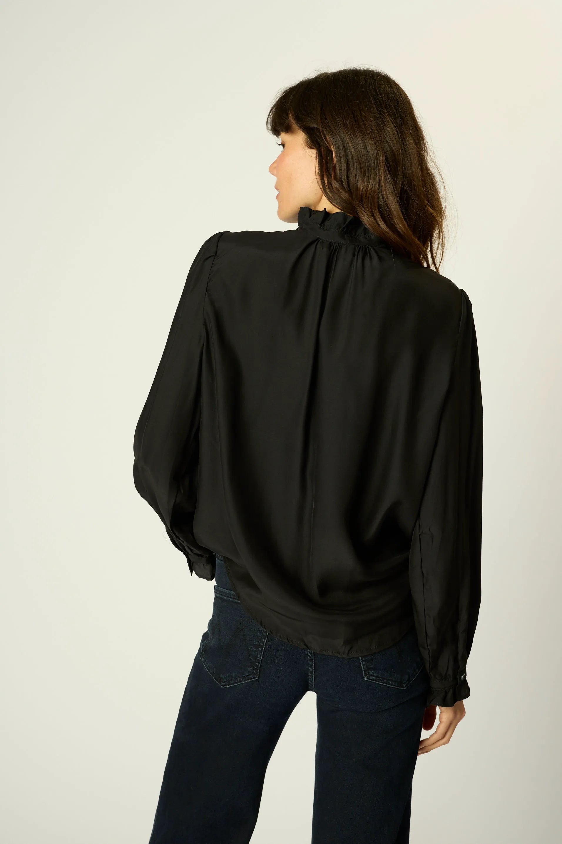 BLACK SILK
