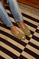 KHAKI