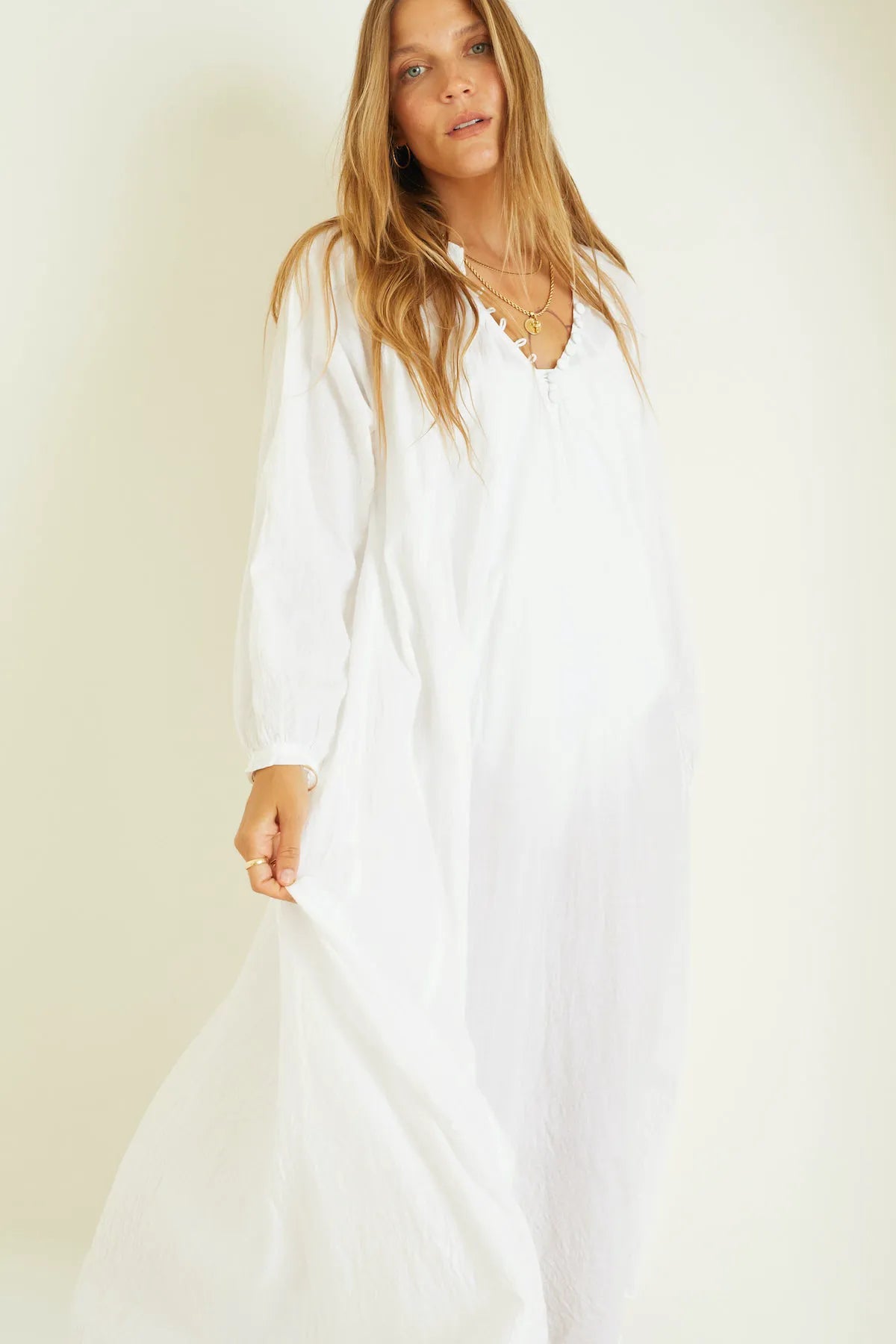 WHITE FLAT COTTON