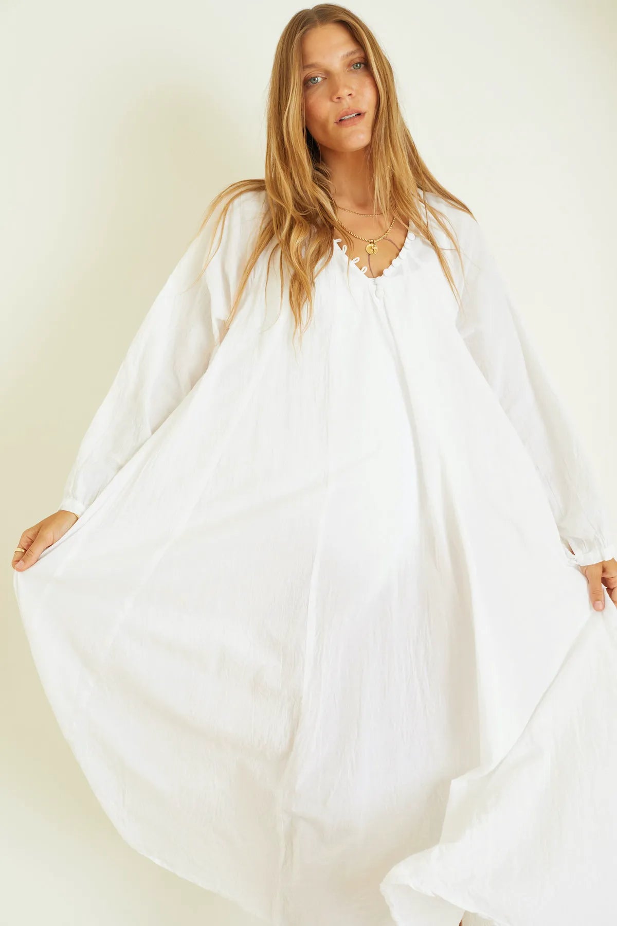 WHITE FLAT COTTON