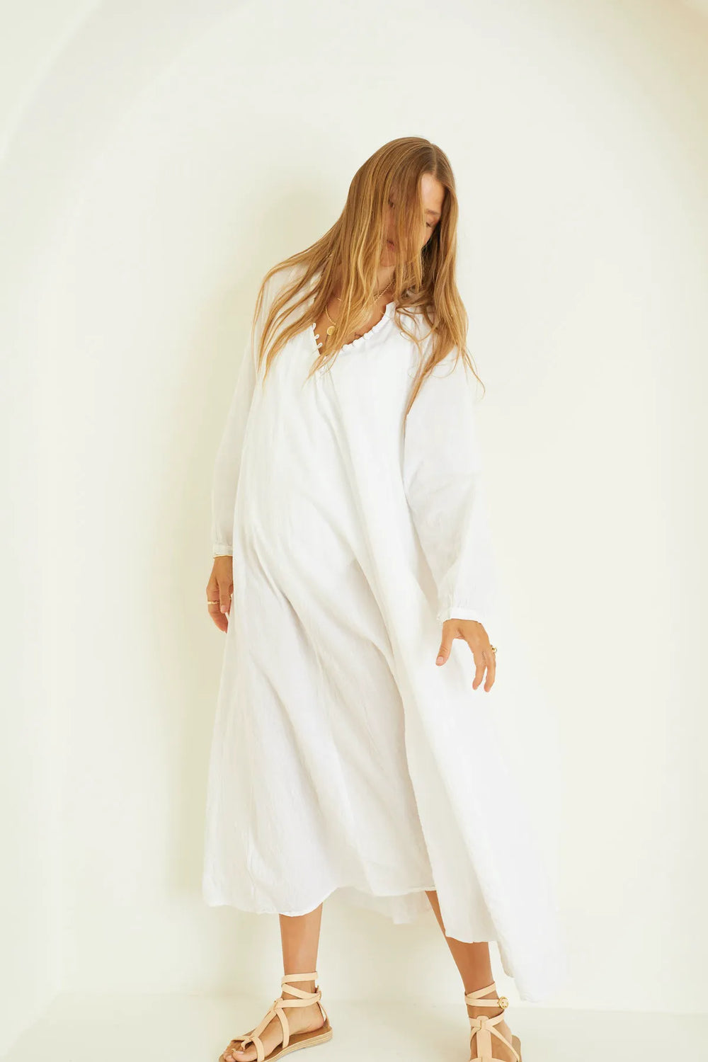 WHITE FLAT COTTON
