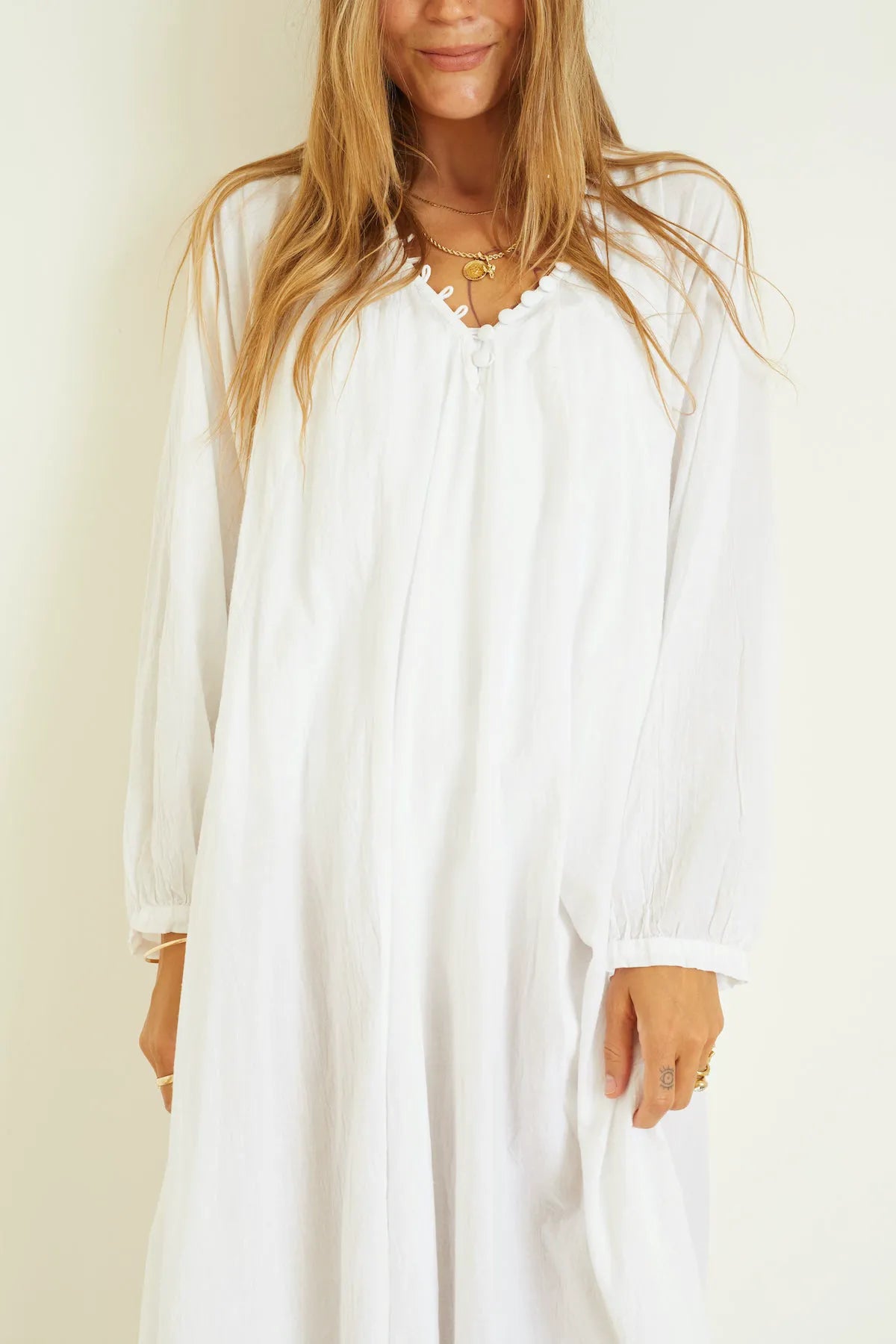 WHITE FLAT COTTON