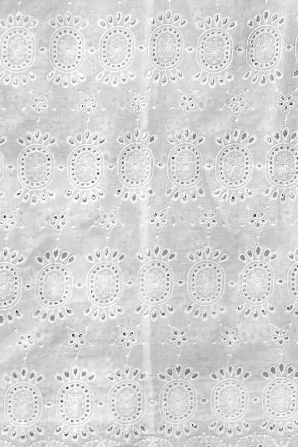 MEDALLION EMBROIDERY SALT