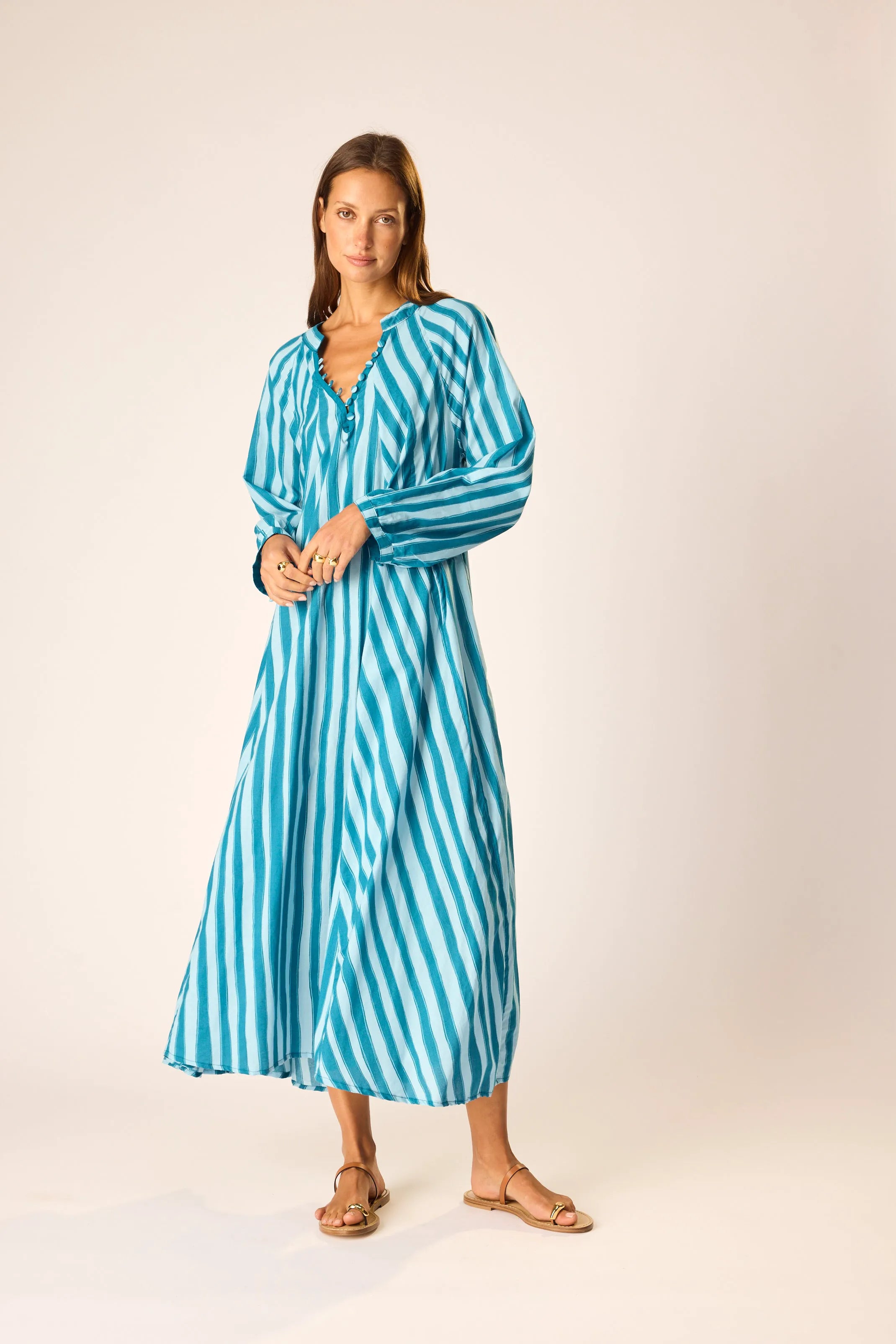 BATIK STRIPE POOL