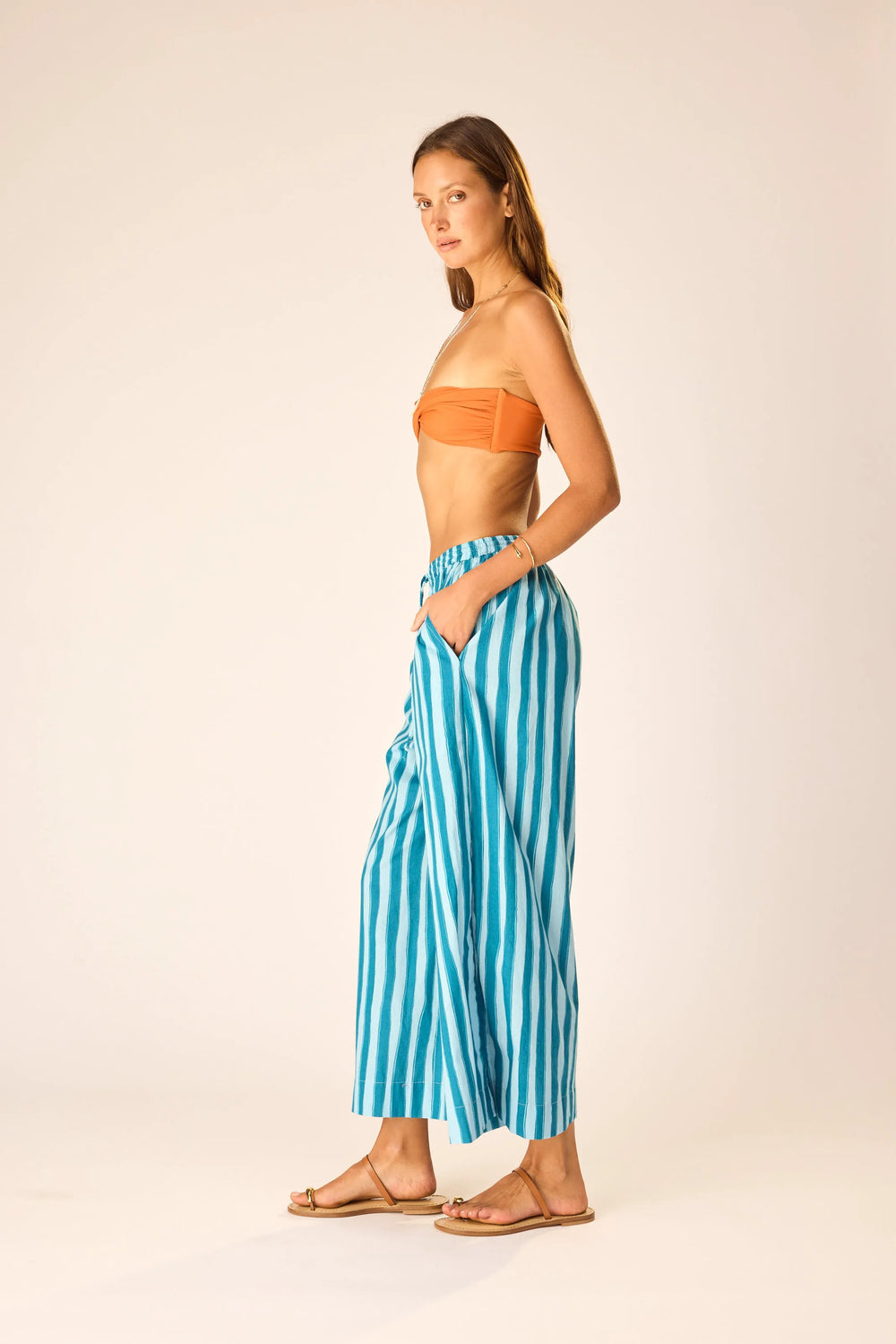 BATIK STRIPE POOL