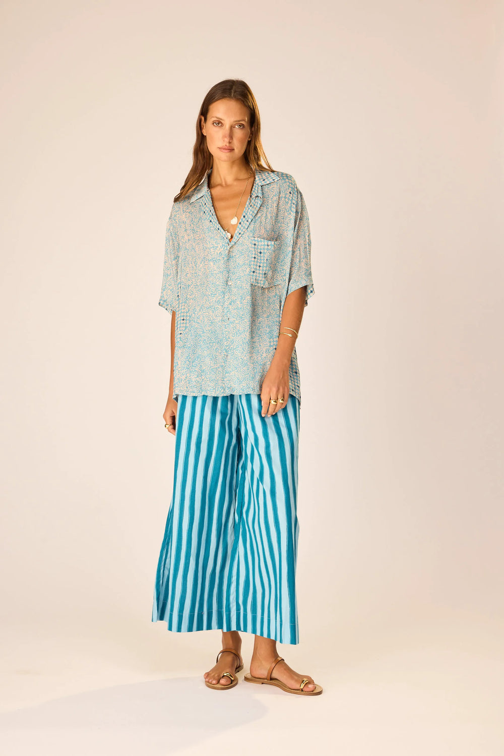 BATIK STRIPE POOL