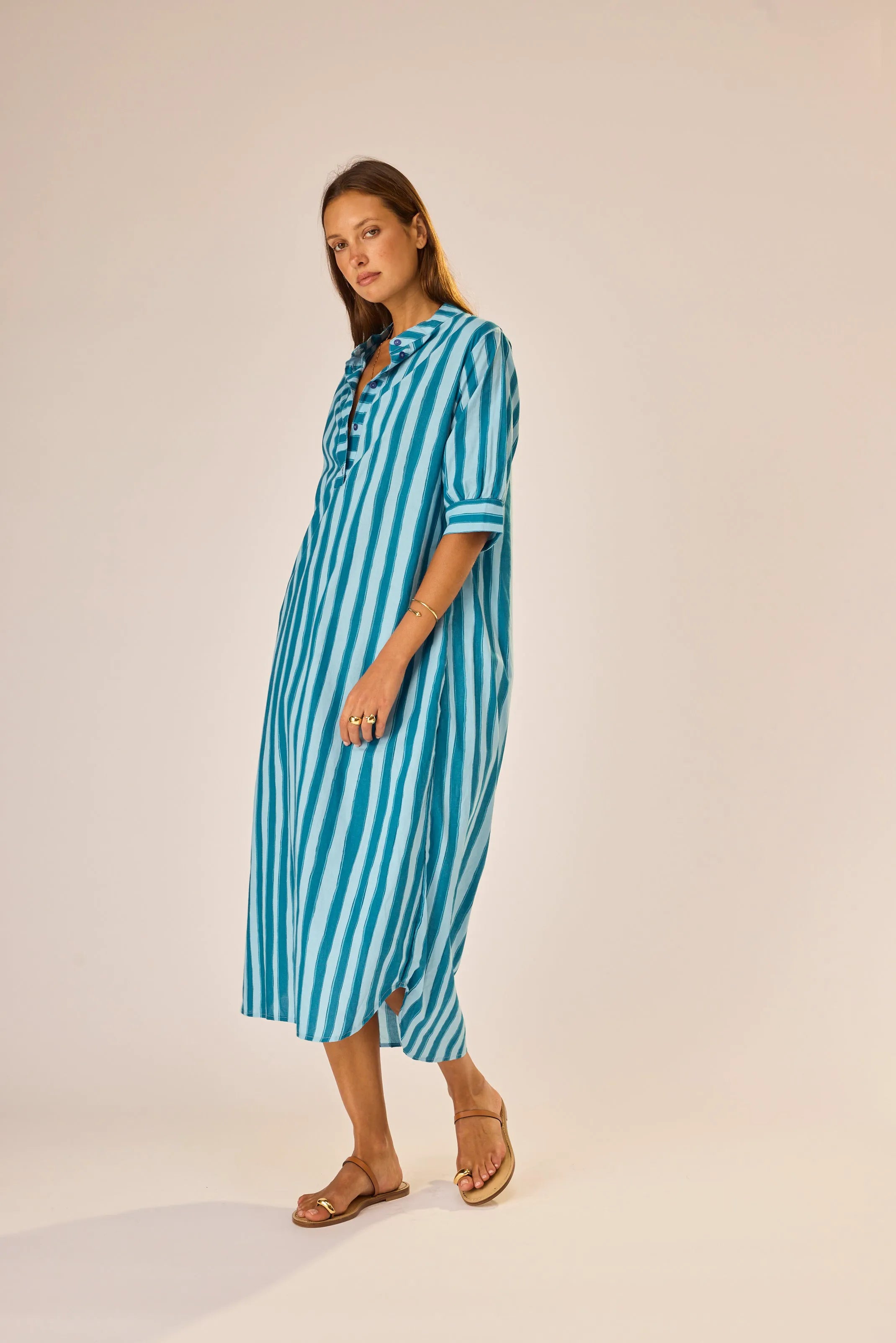 BATIK STRIPE POOL
