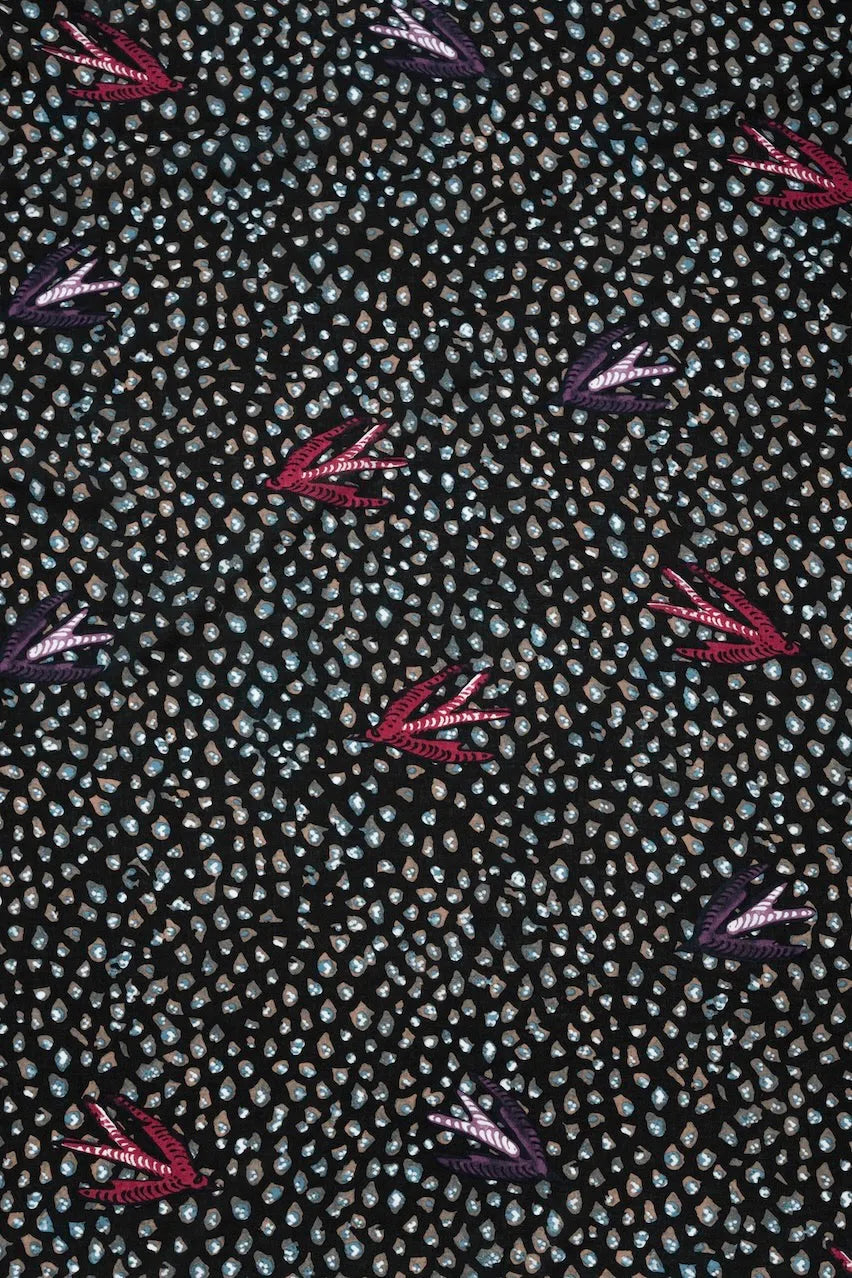 SWALLOW BLACK